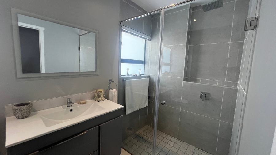 6 Bedroom Property for Sale in Jacobsbaai Western Cape
